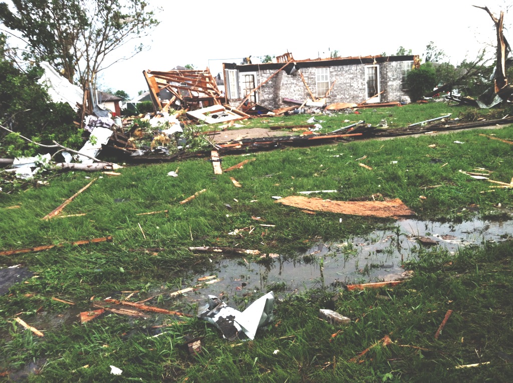 Disaster Response 2013-05-20 Oklahoma City area tornado damage 1