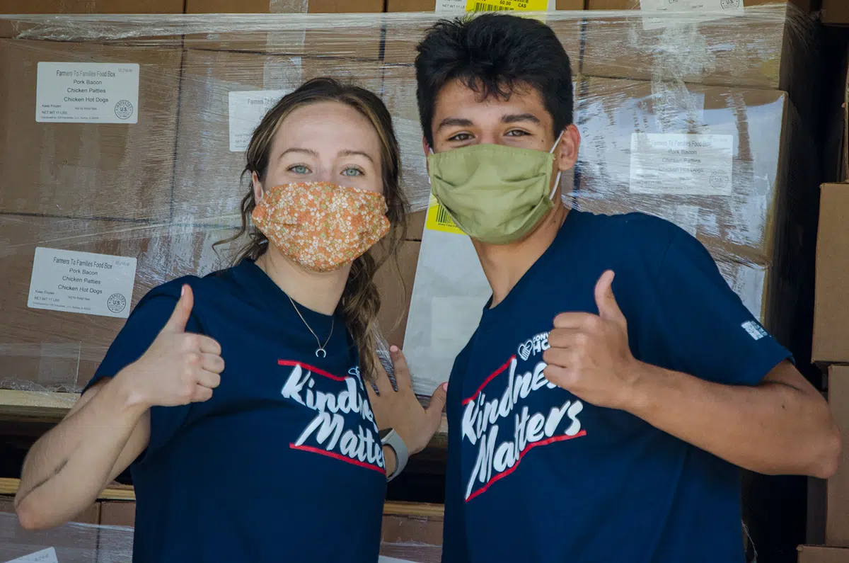 volunteers serve needs