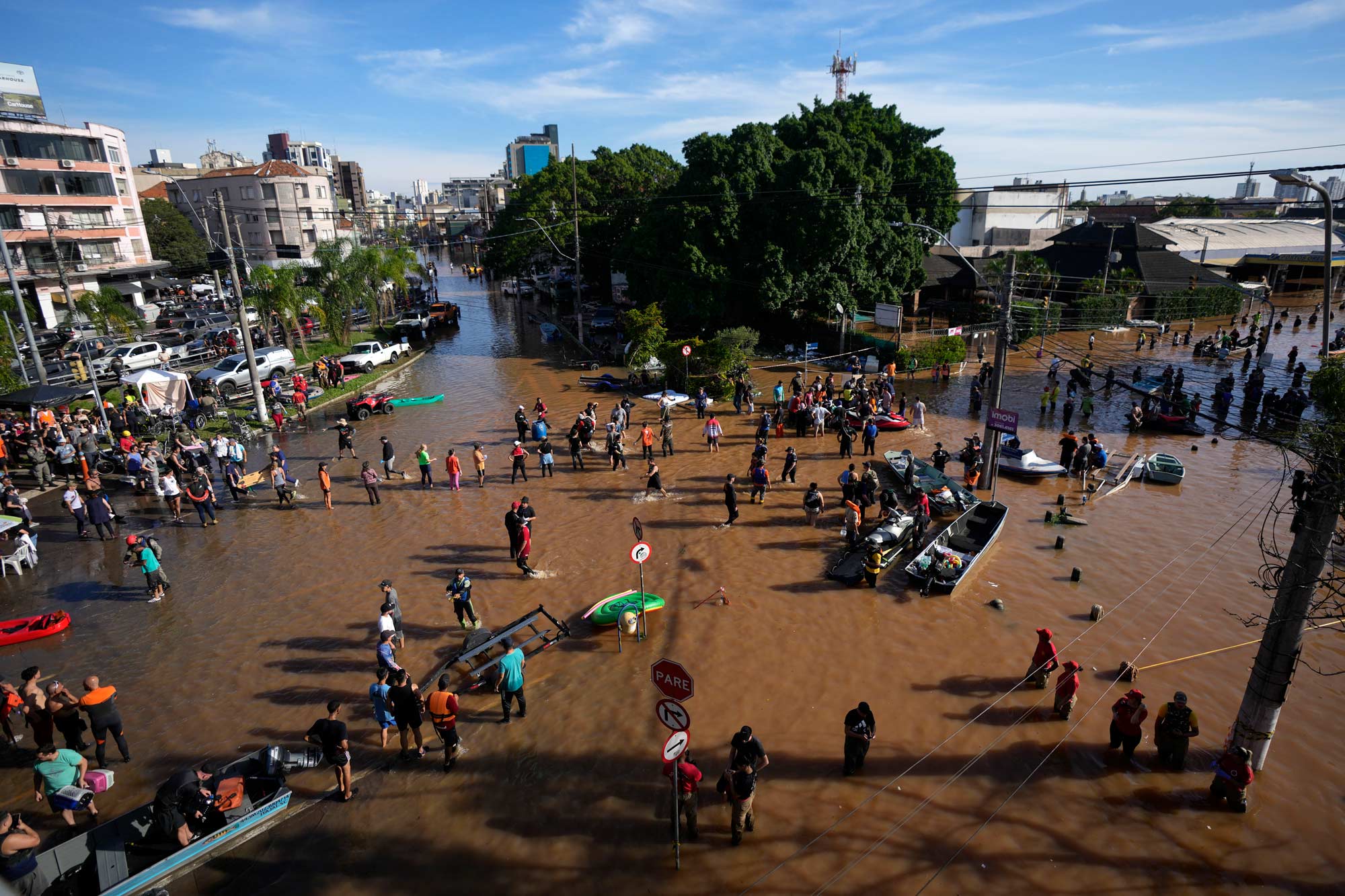 Emergency Update Convoy Providing Relief to Historic Flooding in